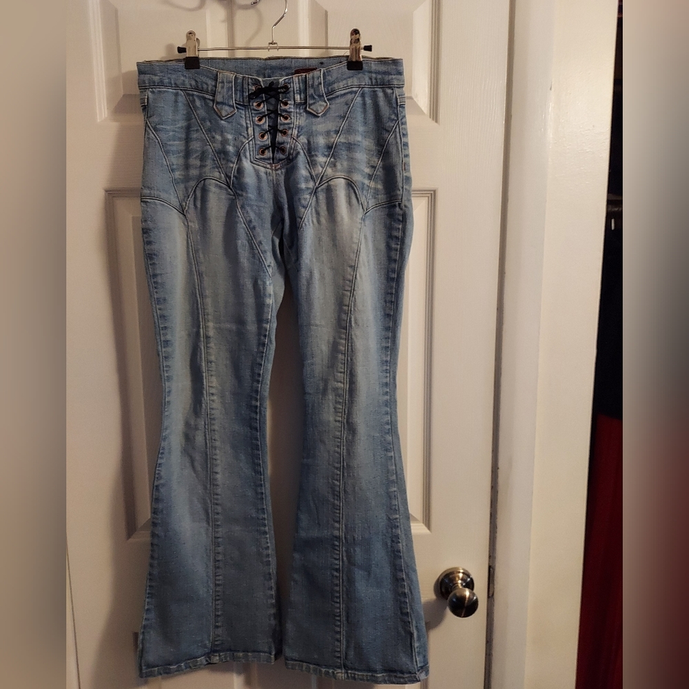 ICONIC Vintage Bongo low rise fit and flare jeans with lace-up closure